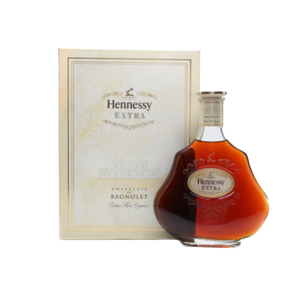 Hennessy Extra Nostalgie de Bagnolet Cognac LostNLiquor